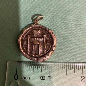 Pyrrha stronghold Diamond Set pendant